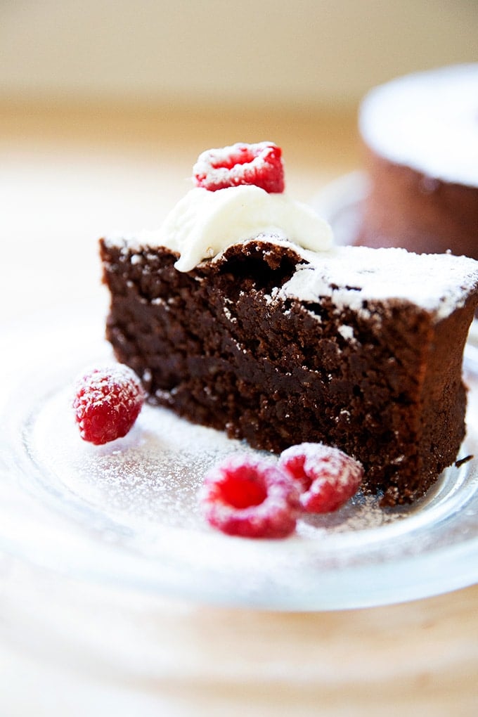 torta caprese flourless chocolate almond torte - Article 1